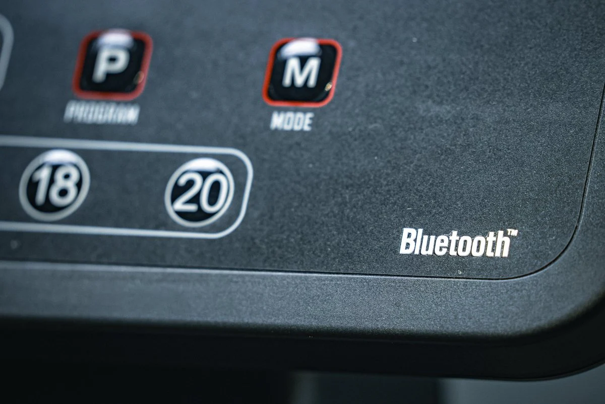 3 Series Treadmill - Image 10
