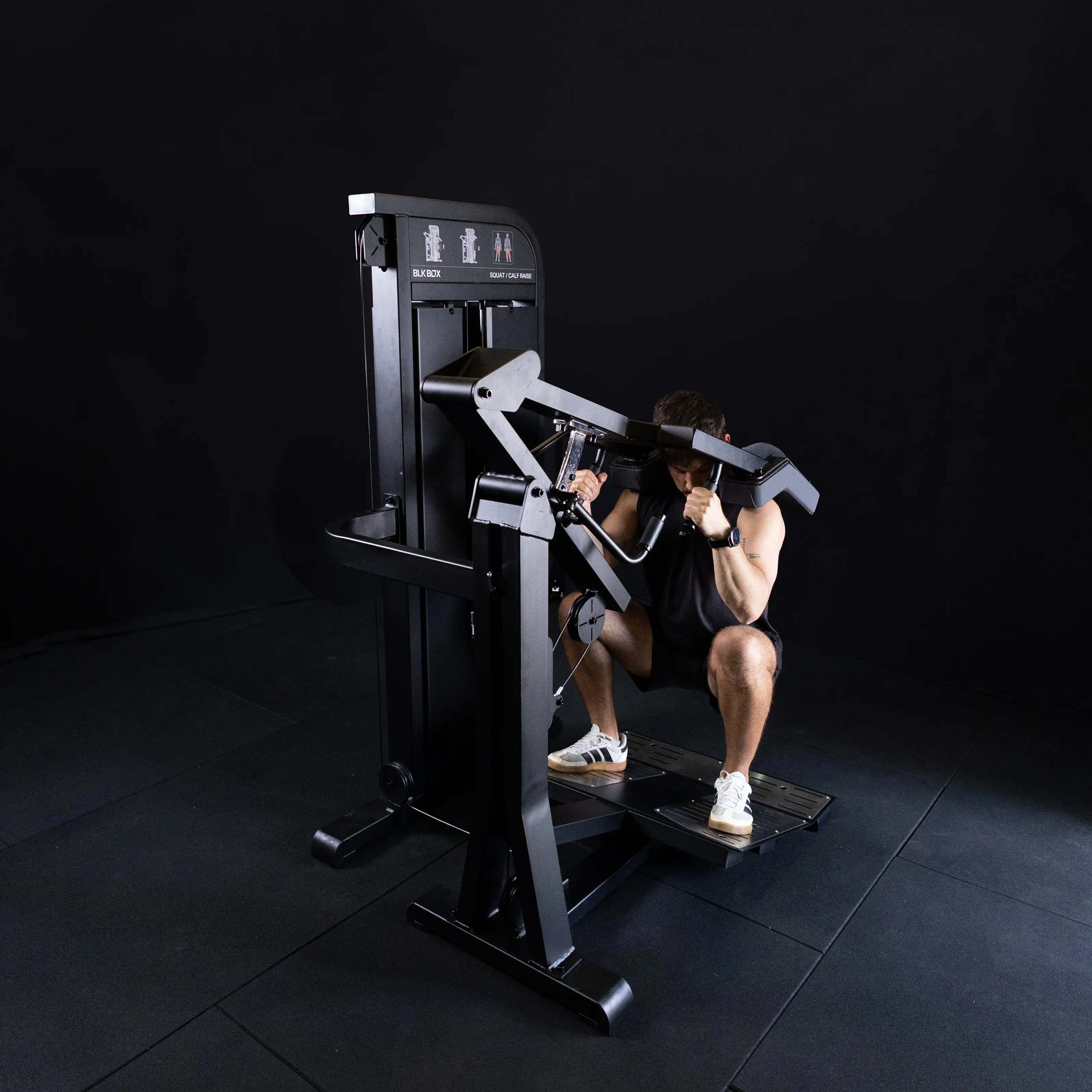 Pin Loaded V Squat - Image 3