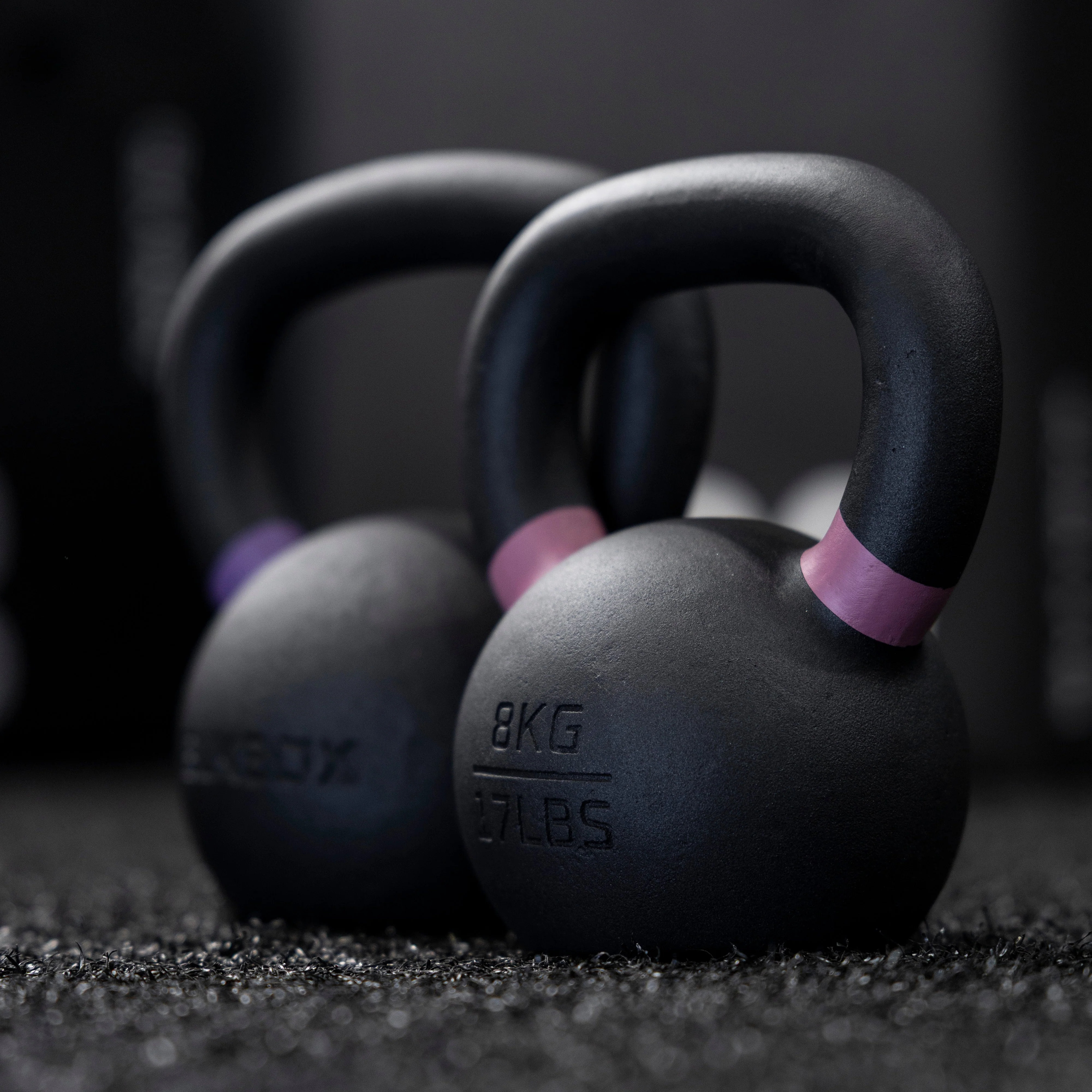 Premium Cast Iron Kettlebell - Dual Marked - Image 5