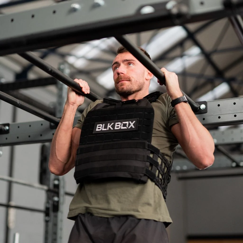 Utility Weight Vest and Plate Bundle - Image 11